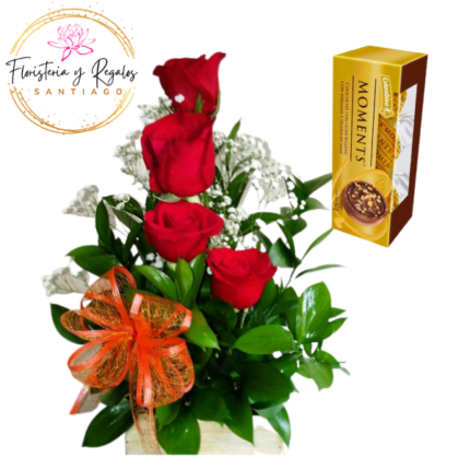 ARREGLO DE 4 ROSAS + CAJITA DE BOMBONES